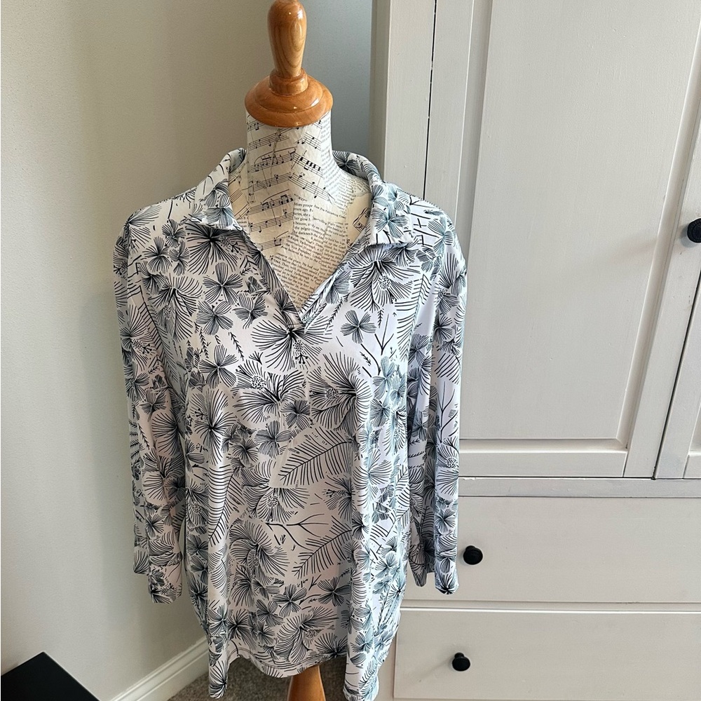 Coral Bay golf shirt size XL